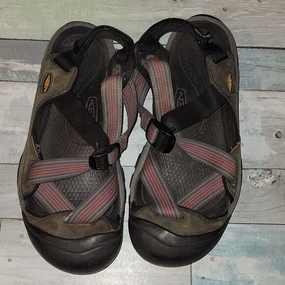 Keen Sandals sz 11.5 - Picture 1 of 7